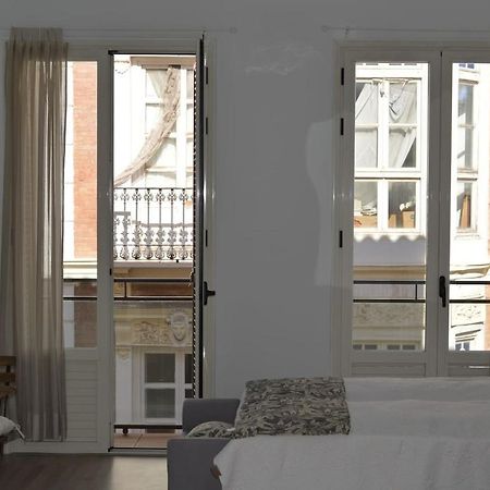 Modern Studio Flat Close To Plaza Merced 말라가 외부 사진