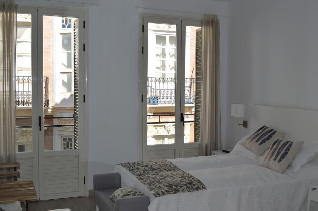 말라가 Modern Studio Flat Close To Plaza Merced 아파트 외부 사진